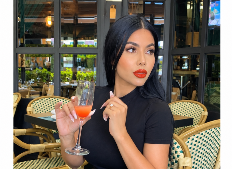 Sol León: Biography, Age, Family, Career, Net Worth & More Sol León